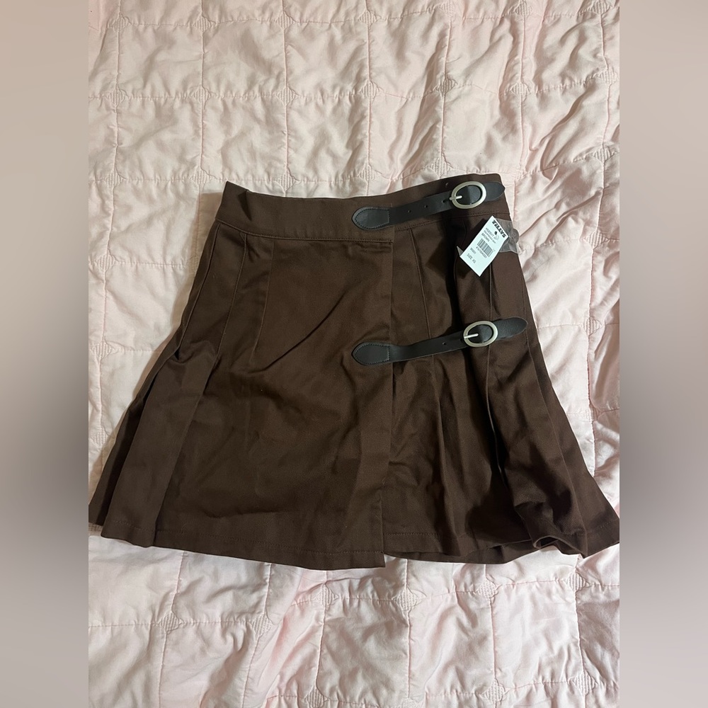 NEW Tilly’s / ASQ xs brown mini skirt with belt side - Picture 1 of 2